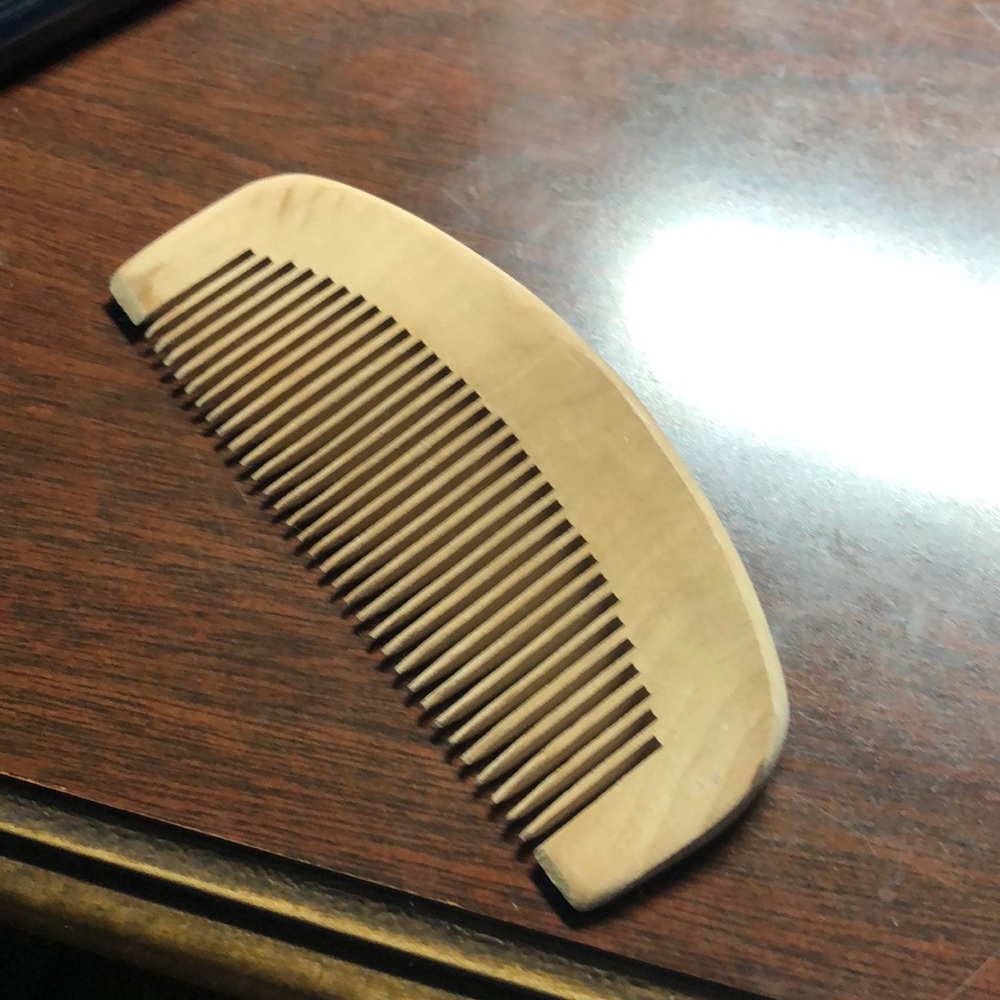 Comb
